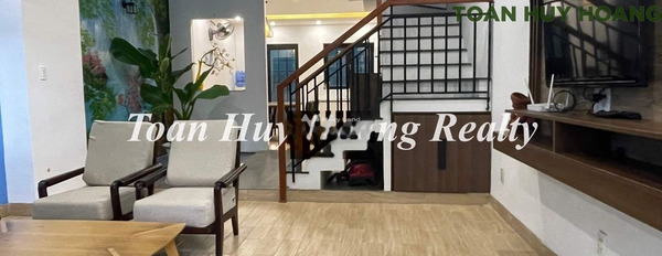 Nhà gồm 4 PN, cho thuê nhà, thuê ngay với giá hữu nghị 15 triệu/tháng diện tích thực 75m2 vị trí mặt tiền tọa lạc gần An Hải Bắc, Sơn Trà-03