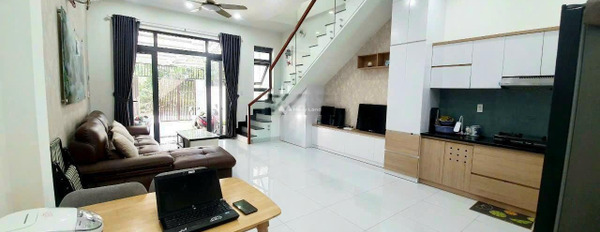 Tổng quan căn này gồm 2 phòng ngủ bán nhà bán ngay với giá gốc chỉ 1.55 tỷ diện tích khoảng 80m2 vị trí nằm trên Phú Tân, Thủ Dầu Một-02
