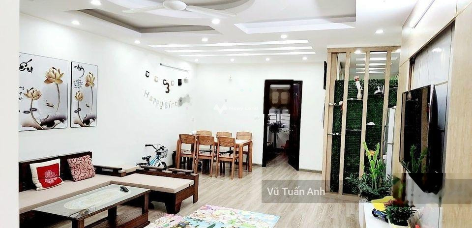 Căn hộ gồm có Đầy đủ, bán căn hộ diện tích cụ thể 120m2 mặt tiền nằm tại Văn Khê, Hà Đông bán ngay với giá đề xuất 3.75 tỷ