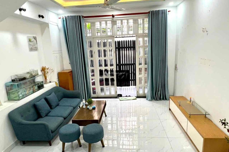 Cho thuê nhà ở Có tổng diện tích 64m2 thuê ngay với giá cơ bản từ 14 triệu/tháng vị trí thuận lợi nằm trên Đường Số 5, Hồ Chí Minh-01