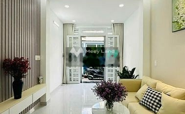 Cho thuê nhà vị trí nằm trên Phan Văn Trị, Phường 11, giá thuê sang tên chỉ 15 triệu/tháng có diện tích chính 68m2, ngôi nhà này gồm 3 phòng ngủ-03