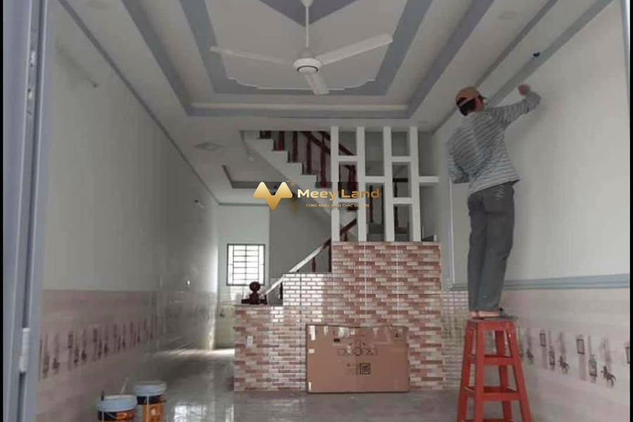 Nhà 2 PN bán nhà vào ở ngay giá thương mại từ 2.46 tỷ có diện tích chính 60m2 vị trí đặt tại Phường Tân Tạo, Hồ Chí Minh-01