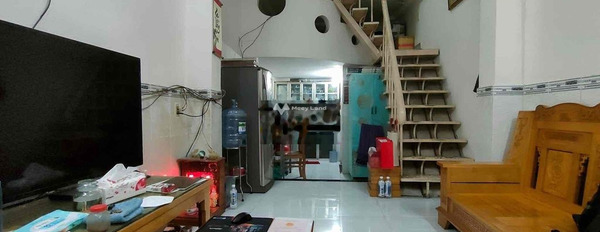 Trong căn này gồm có 2 PN, bán nhà ở có diện tích gồm 30m2 bán ngay với giá mua liền từ 2.7 tỷ vị trí đẹp tọa lạc tại Nguyễn Hữu Tiến, Tây Thạnh-03