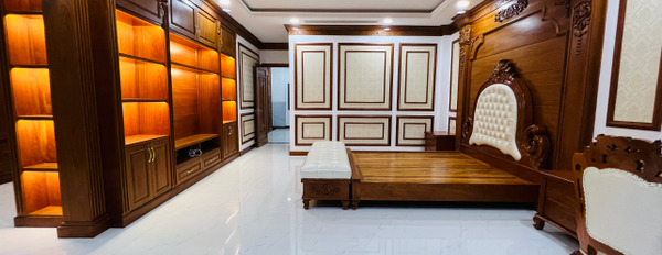 Bán biệt thự Versatile Home, mặt tiền kinh doanh, ngay ủy ban nhân dân Quận Tân Phú, gấp-03