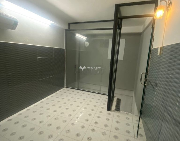 Diện tích 30m2 cho thuê phòng trọ vị trí mặt tiền tọa lạc ở Quận 6, Hồ Chí Minh giá thuê mua ngay 3.6 triệu/tháng-01