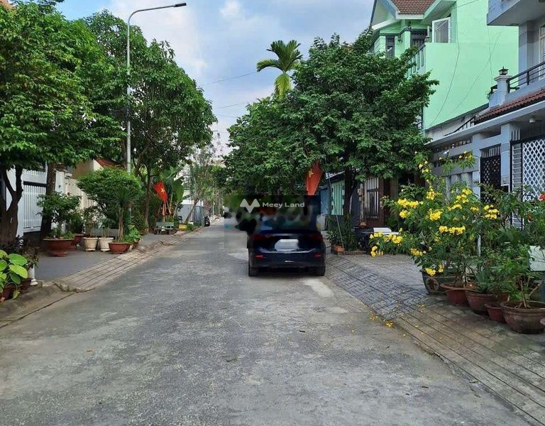 Vị trí thuận lợi tọa lạc tại Lê Thị Riêng, Hồ Chí Minh bán đất giá bán phải chăng 11 tỷ có diện tích chuẩn 200m2-01