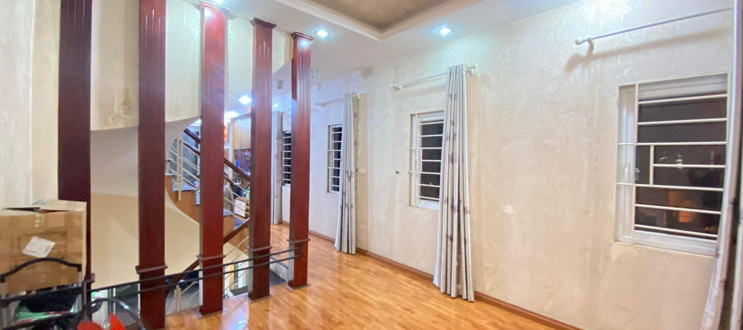 Bán căn hộ mini tại Nguyễn Thái Học, Ba Đình, Hà Nội. Diện tích 48m2, giá 950 triệu