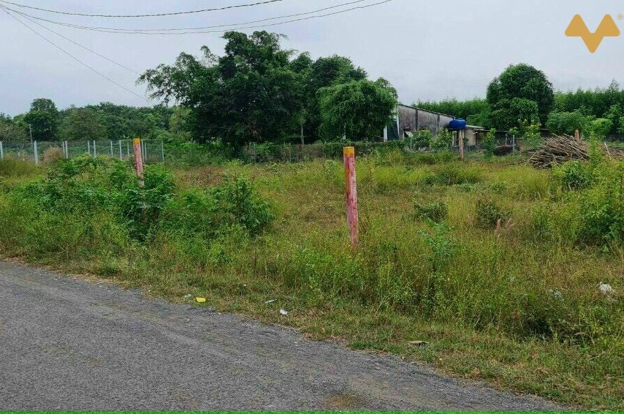 Cần bán lô đất mặt tiền đường Nguyễn Bảo Hoá, thị trấn Đất Đỏ, diện tích: 6mx28m có 60m2 thổ cư-01