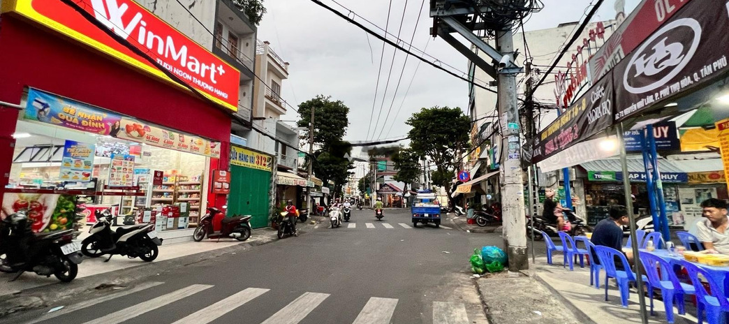 Chia tiền cho con bán nhà Bên trong Tân Phú, Hồ Chí Minh bán ngay với giá giao động 14.2 tỷ diện tích chuẩn 87m2 tin chính chủ