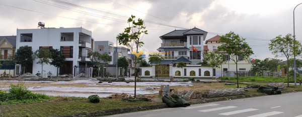 Giá bán khuyến mãi 2.2 tỷ bán đất với tổng dt 277.5 m2 vị trí thuận tiện Bãi Bông, Thái Nguyên, hướng Đông-02