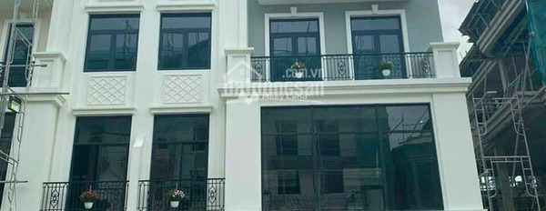 Cho thuê nhà, giá thuê thị trường 25 triệu/tháng diện tích chuẩn là 144 m2 vị trí mặt tiền ngay Quận 9, Hồ Chí Minh-02