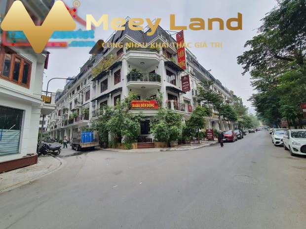 Cần bán biệt thự diện tích 72m2, giá 25 tỷ tại Nguyễn Tuân, Thanh Xuân, Hà Nội