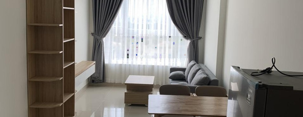Trong căn hộ nhìn chung bao gồm 2 phòng ngủ, bán căn hộ nằm ở Xa Lộ Hà Nội, Hồ Chí Minh, tổng quan trong ngôi căn hộ gồm 2 PN, 2 WC giá hợp lý-03