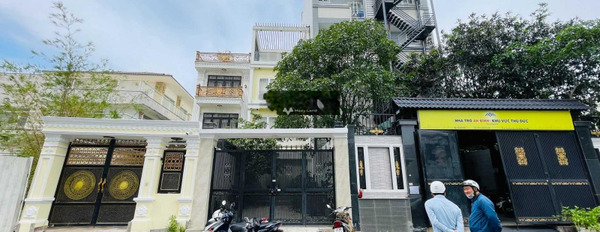Vị trí đặt ở tại Đường 30, Hồ Chí Minh bán nhà bán ngay với giá cực mềm 9.5 tỷ tổng quan ở trong nhà có 4 phòng ngủ 4 WC-03