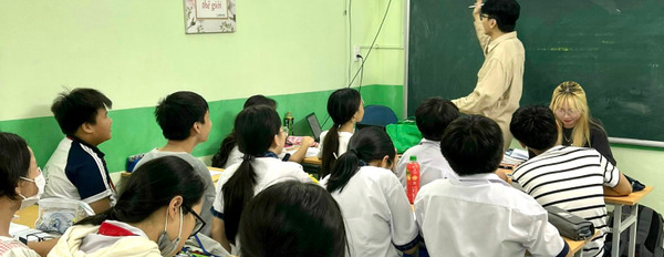 Cho thuê phòng dạy học Quận Tân Phú 30m2-03