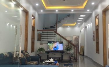 Nhà có 3 phòng ngủ bán nhà vào ở luôn giá siêu tốt chỉ 2.95 tỷ có dt gồm 62 m2 vị trí trung tâm Vũ Hựu, Hải Dương-02