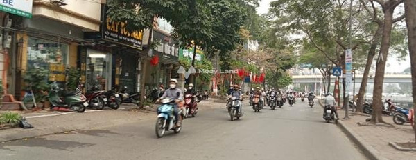 Bán nhà nằm tại Nguyễn Khang, Trung Hòa. Diện tích 52m2, giá 10,45 tỷ-02