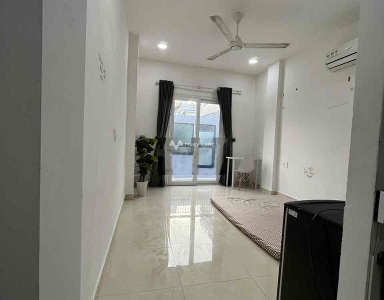 Căn hộ 1 PN, cho thuê căn hộ vị trí đẹp tọa lạc ngay ở Phường 11, Hồ Chí Minh, trong căn này thì có 1 PN, 1 WC giao thông thuận lợi-01