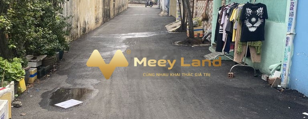 Diện tích rộng 64m2, cho thuê nhà ở vị trí thuận lợi ngay Lê Văn Việt, Hiệp Phú hỗ trợ mọi thủ tục miễn phí-03