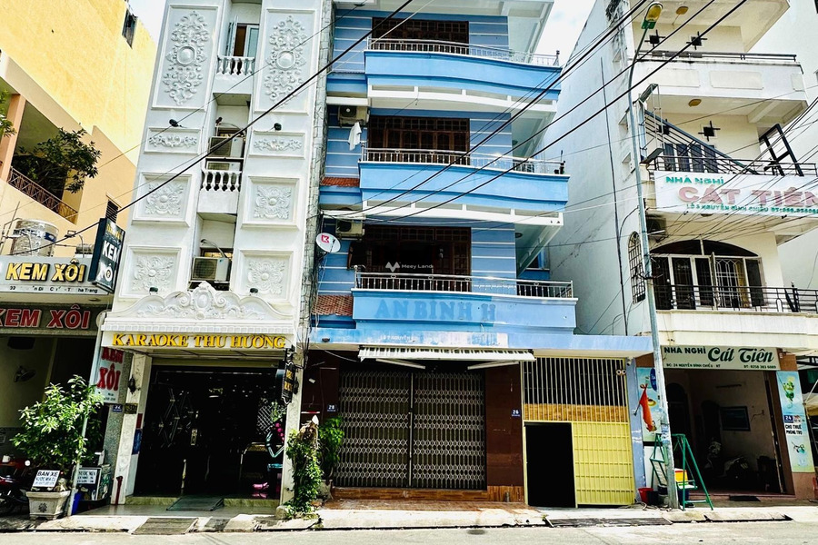 Diện tích 143m2 bán nhà vị trí đặt ở Nguyễn Đình Chiểu, Nha Trang hướng Đông - Nam trong nhà nhìn chung có tổng 15 phòng ngủ 15 WC tin chính chủ-01