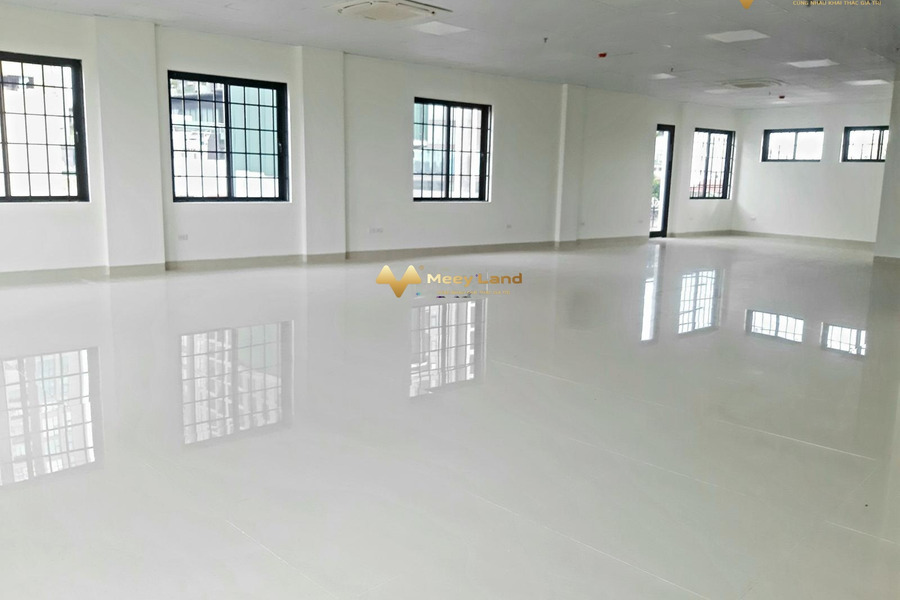 Thuê ngay với giá hiện tại chỉ 27 triệu/tháng cho thuê sàn văn phòng nằm trên Tây Hồ, Hà Nội với tổng diện tích 165 m2-01