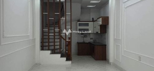 Căn này có 4 PN, bán nhà ở diện tích 42m2 bán ngay với giá ưu đãi từ 3.6 tỷ vị trí tại Hai Bà Trưng, Hà Nội với đường chính rộng 4 mét-02