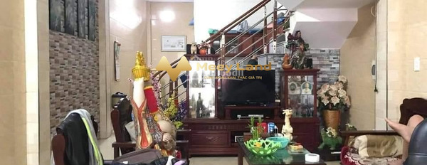 Ở tại Trương Văn Lực, Hùng Vương, bán nhà, giá bán cực sốc từ 1.7 tỷ diện tích rộng 62.4 m2, trong nhà gồm 3 PN vị trí thuận lợi-02