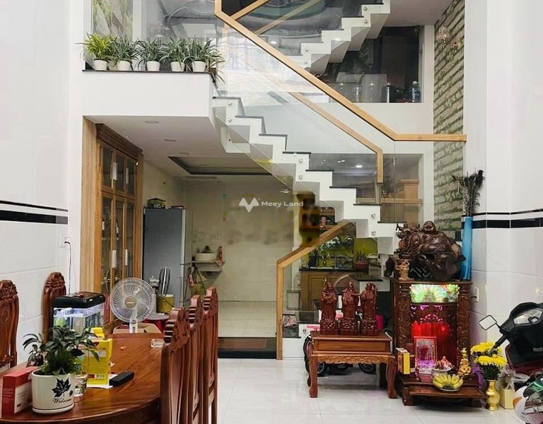 Trong nhà này gồm 4 PN bán nhà giá bán cực kì tốt 5.5 tỷ diện tích gồm 63m2 tọa lạc tại Phạm Văn Bạch, Hồ Chí Minh-01
