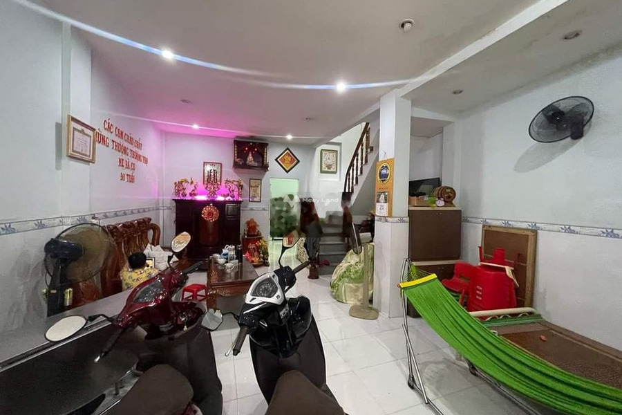 Nhà gồm 2 phòng ngủ bán nhà bán ngay với giá hợp lý 6.3 tỷ diện tích khoảng 62m2 vị trí mặt tiền tọa lạc ngay trên Phường 2, Hồ Chí Minh-01