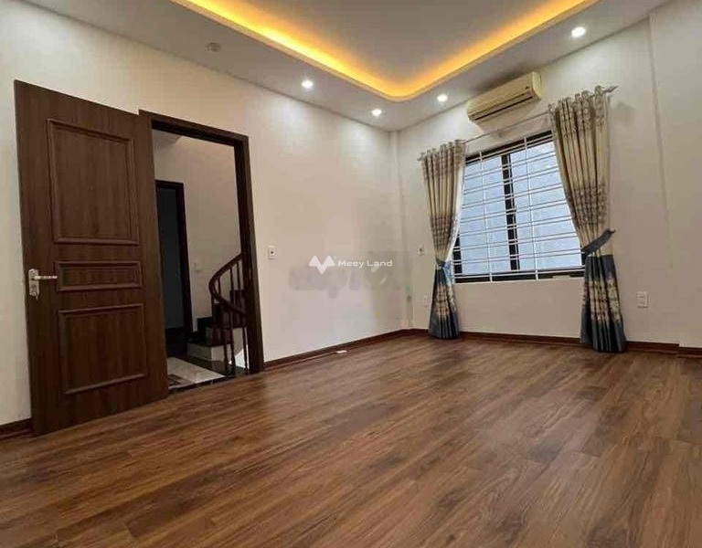 Bán ngay với giá siêu rẻ chỉ 6.15 tỷ bán nhà có diện tích chính 40m2 tại Hoàng Mai, Hà Nội nhà gồm 4 PN 4 WC vị trí thuận lợi-01