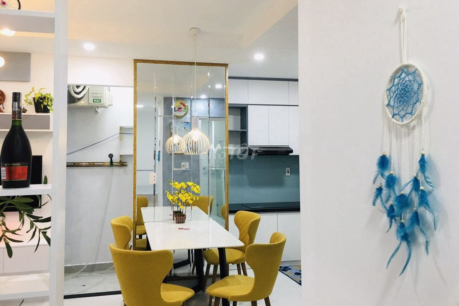 Cho thuê căn hộ vị trí đẹp ngay Quận 8, Hồ Chí Minh thuê ngay với giá rẻ bất ngờ 5 triệu/tháng, trong căn hộ nhìn chung gồm 2 PN, 2 WC tiện ích đầy đủ-01