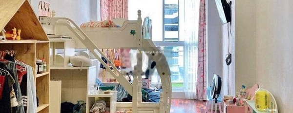 Bán nhà diện tích 40m2 vị trí đặt tọa lạc tại Nguyễn Văn Tráng, Quận 1 bán ngay với giá cực tốt từ 16.8 tỷ trong nhà này 3 PN-02