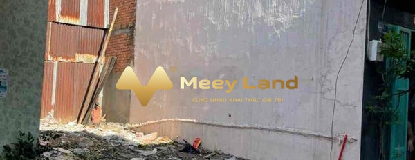 Bán đất 35m2, mặt tiền tọa lạc ngay Chiến Lược, Hồ Chí Minh-03