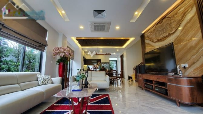 16 tỷ, bán biệt thự diện tích tầm trung 202m2 vị trí đặt tọa lạc ngay Vĩnh Thái, Khánh Hòa, nhà gồm 3 PN, đường nhựa rộng 13 m bãi đậu xe rộng-01