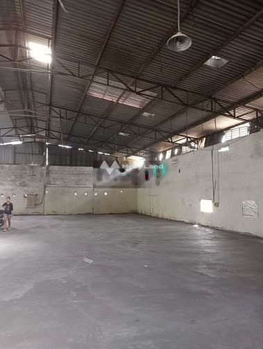 Vị trí thuận lợi tọa lạc ngay ở Thạnh Xuân, Hồ Chí Minh cho thuê kho bãi 600m2 thuê ngay với giá siêu tốt chỉ 30 triệu/tháng lh thương lượng thêm-01