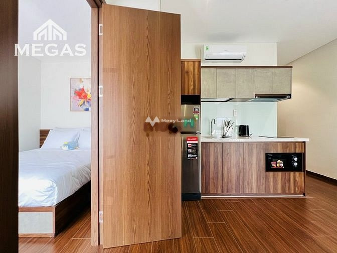 Cho thuê căn hộ có diện tích trung bình 60m2 vị trí thuận lợi tọa lạc ngay tại Nguyễn Bá Tòng, Tân Bình thuê ngay với giá mềm 11.2 triệu/tháng-01