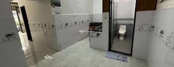 Nhà có 3 PN cho thuê nhà ở diện tích chuẩn 60m2 thuê ngay với giá chỉ 8 triệu/tháng mặt tiền nằm ngay Quận 12, Hồ Chí Minh-03