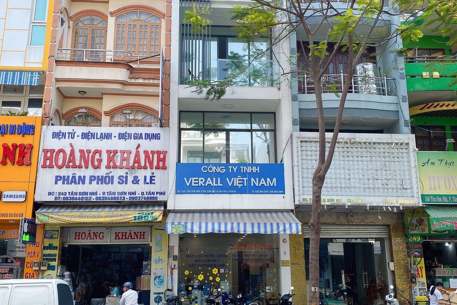Bên trong Tân Sơn Nhì, Hồ Chí Minh bán nhà bán ngay với giá giao lưu chỉ 14 tỷ trong ngôi nhà này gồm 4 phòng ngủ 5 WC-01