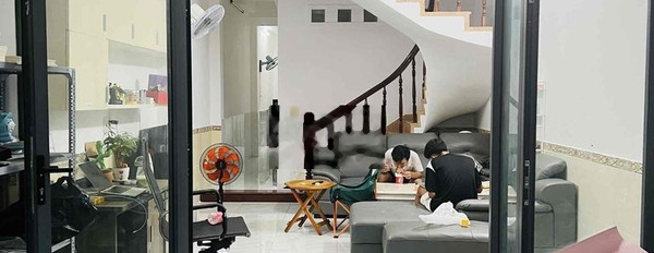 Cho thuê nhà Tân Sơn Nhì, Tân Phú: 4x20m 1 trệt 1 lầu 4pn 14 triệu -02