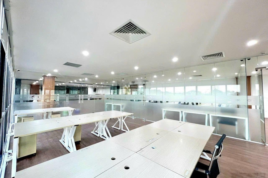CEO Tower cho thuê sàn văn phòng giá thuê cực rẻ 64 triệu/tháng vị trí nằm ở Phạm Hùng, Hà Nội có tổng diện tích 160m2 nội thất hiện có Đầy đủ.-01