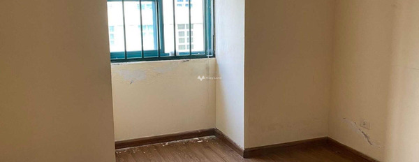 Tổng quan căn hộ này thì có 3 PN, cho thuê căn hộ vị trí mặt tiền tọa lạc trên Nam Từ Liêm, Hà Nội, 2 WC hỗ trợ pháp lý-03