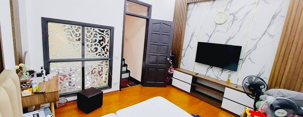 Bán nhà Khương Đình, 3 bước chân ra phố, 42m2, 5 tầng, mặt tiền 4,3m-03