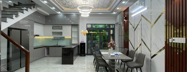 Bán hộ căn nhà vị trí đẹp nằm tại Đường Huỳnh Tấn Phát, Huyện Nhà Bè vào ở luôn giá cực sốc chỉ 6.7 tỷ diện tích 80m2 hướng Đông Bắc tổng quan nhà này...-03