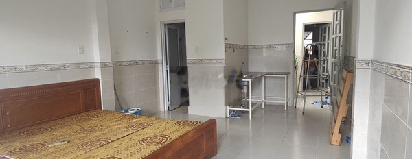 40m2 phòng Ban Công, đủ tiện nghi - Công viên Lương Thế Vinh, Đầm Sen -03