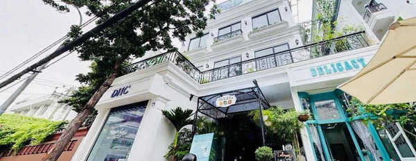 Cần cho thuê nhà ở tọa lạc ở Quận 3, Hồ Chí Minh, giá thuê 75 triệu/tháng diện tích chuẩn 210m2 lh xem trực tiếp-03