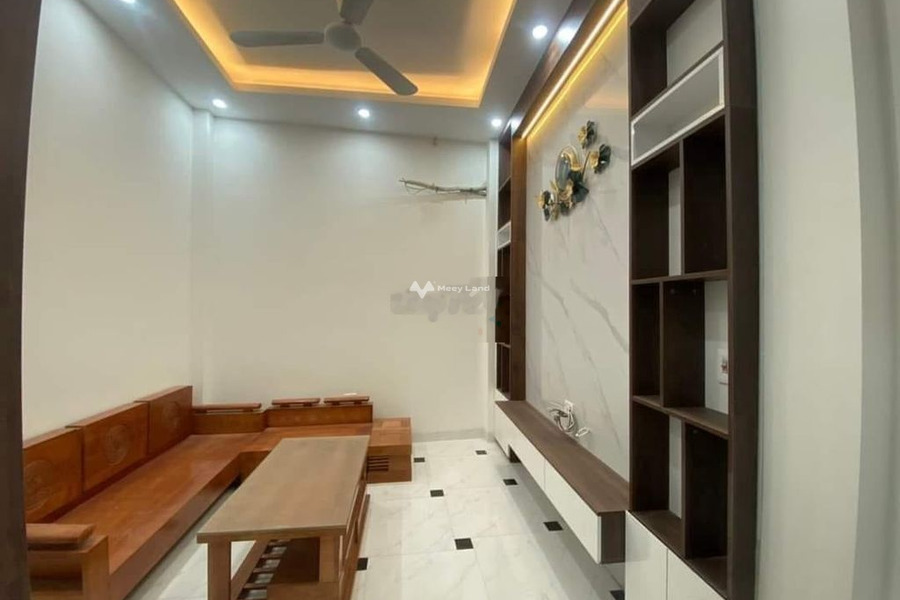 Bán nhà diện tích gồm 37m2 vị trí nằm ngay Hữu Hòa, Thanh Trì bán ngay với giá mềm 2.35 tỷ trong nhà nhìn chung gồm 3 phòng ngủ-01